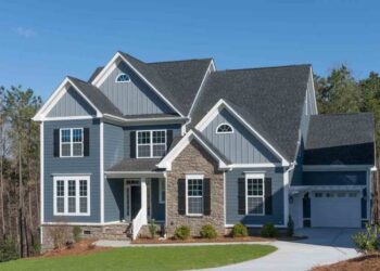 How Much Does Hardie Board Siding Cost? (2025)